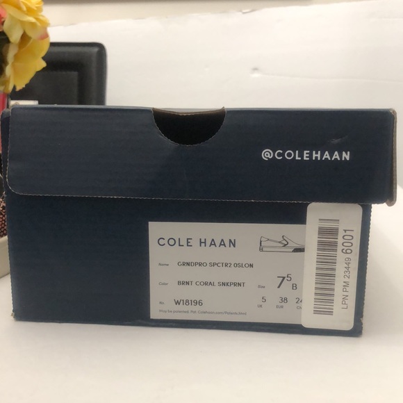 COLE HAAN GRANDPRO SPECTATOR SLIP- ON SNEAKERS  WOMENS SIZE 7.5 - Picture 14 of 15
